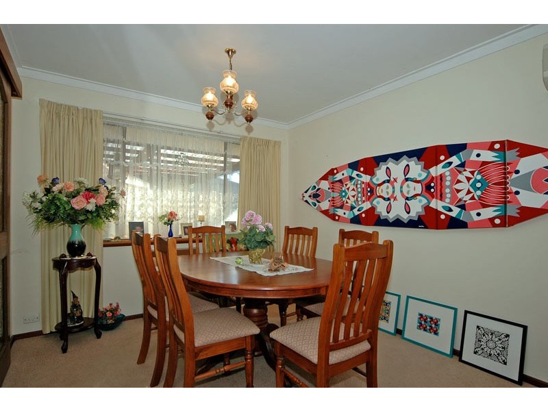 3 Doram Ct, Swan View WA 6056