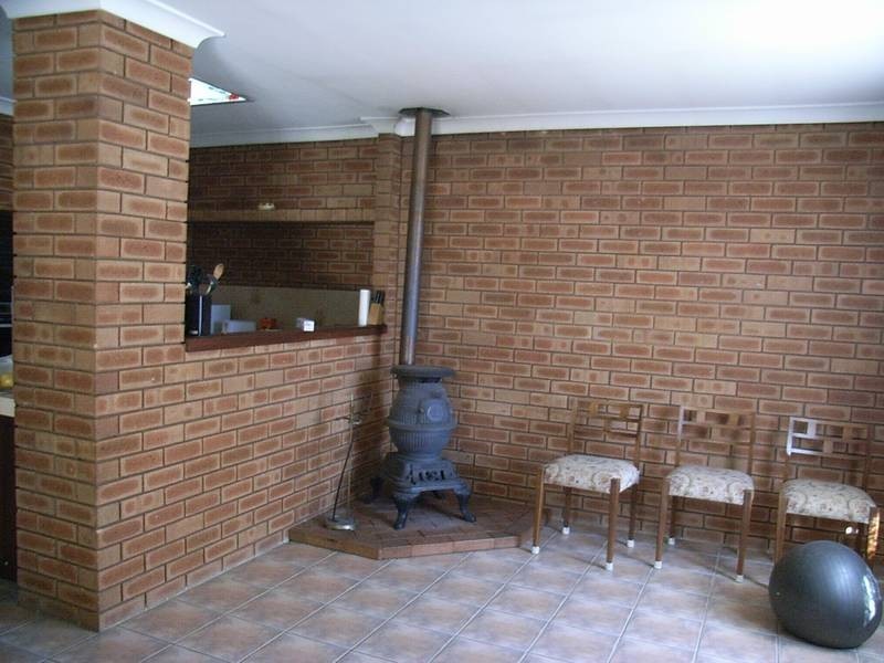 11 Afric St, Middle Swan WA 6056