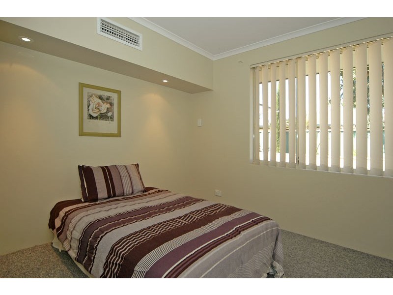 14 Wundu Ent, South Guildford WA 6055