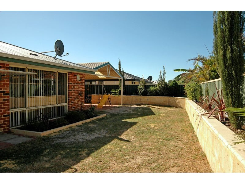 14 Wundu Ent, South Guildford WA 6055