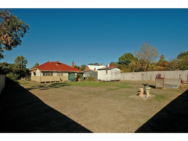 46 Holmesdale Rd, Woodbridge WA 6056