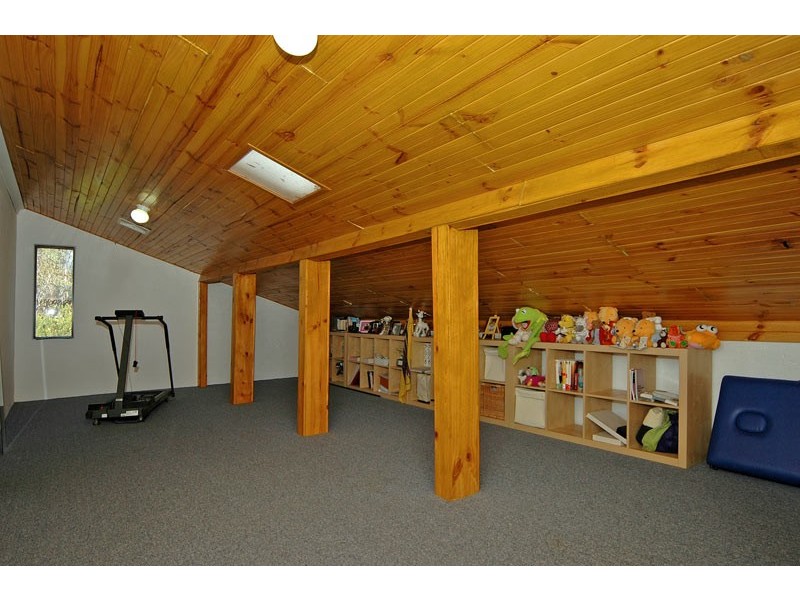 20 Adams Rd, Red Hill WA 6056