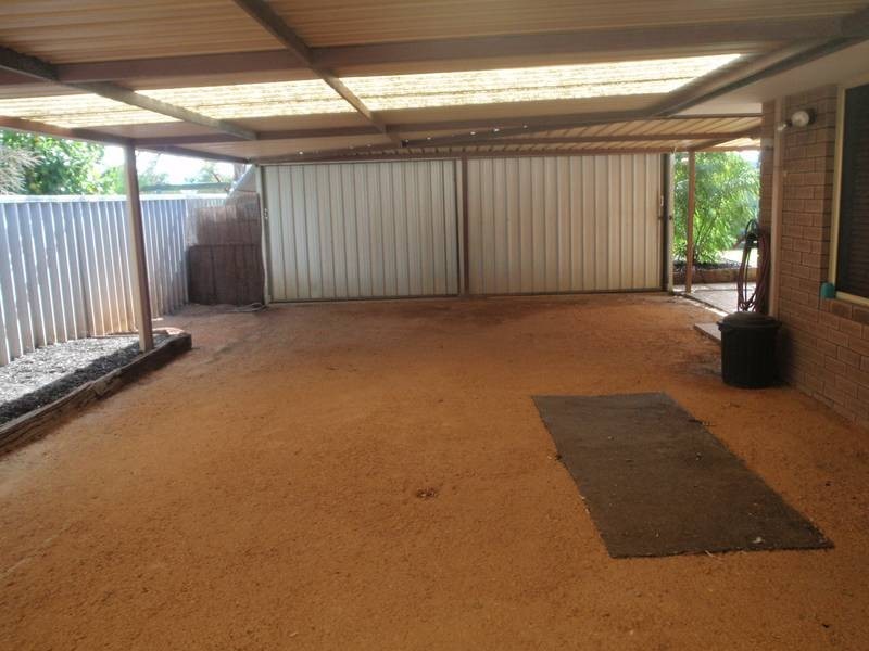 101 Blackadder Road, Swan View WA 6056