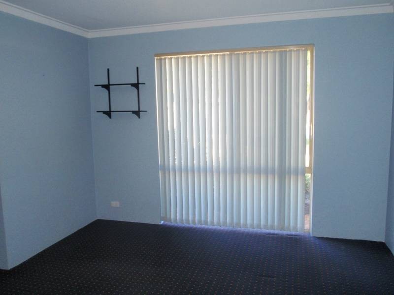 101 Blackadder Road, Swan View WA 6056