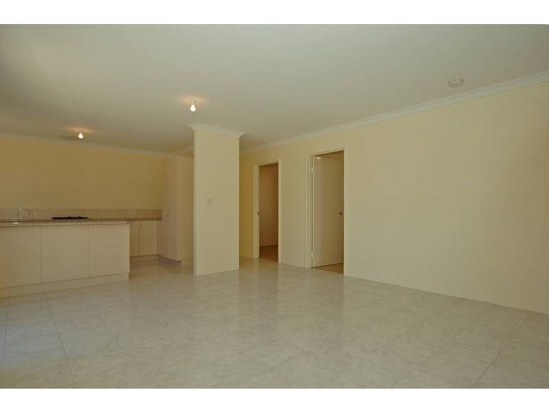 50B Margaret St, Midland WA 6056