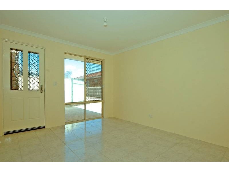 50B Margaret St, Midland WA 6056