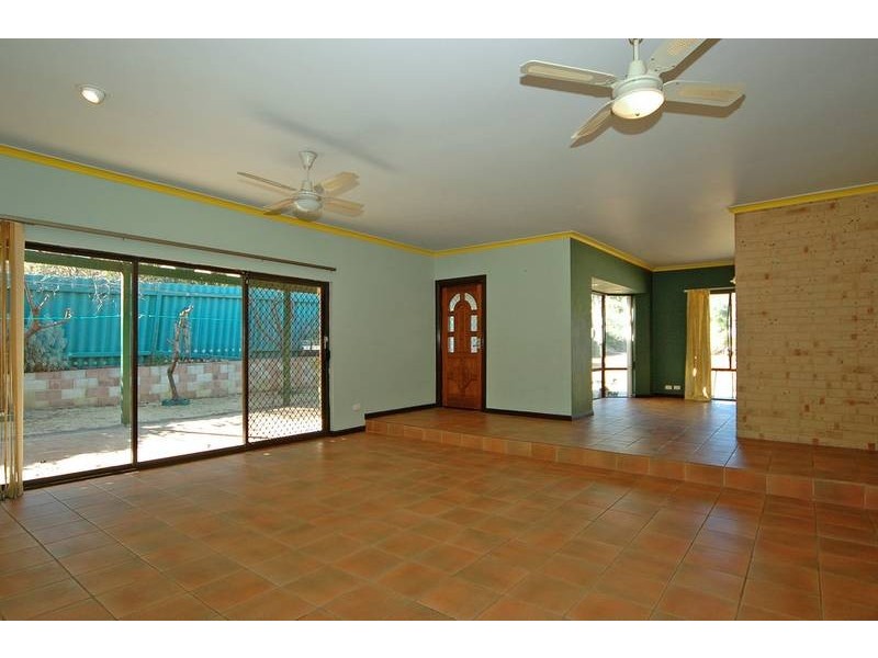 3/18 Scott St, Greenmount WA 6056