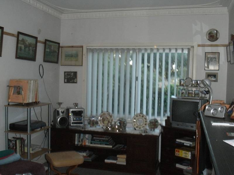 53 John St, Midland WA 6056