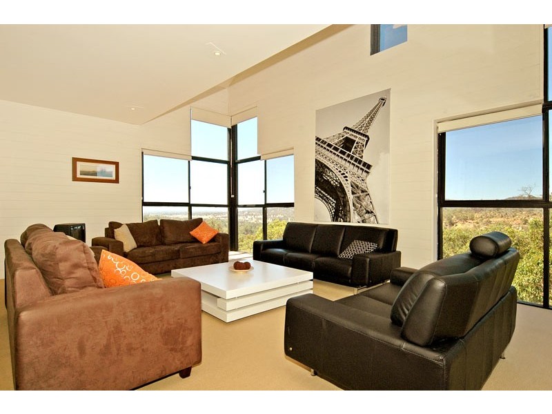 4 Parkway, Swan View WA 6056