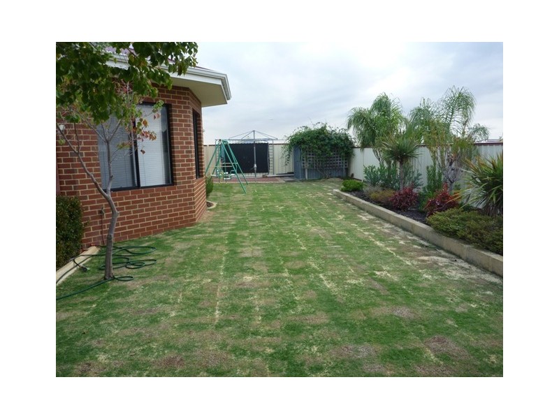 37 Brunswick Bend, Jane Brook WA 6056