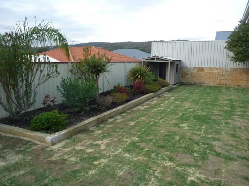 37 Brunswick Bend, Jane Brook WA 6056