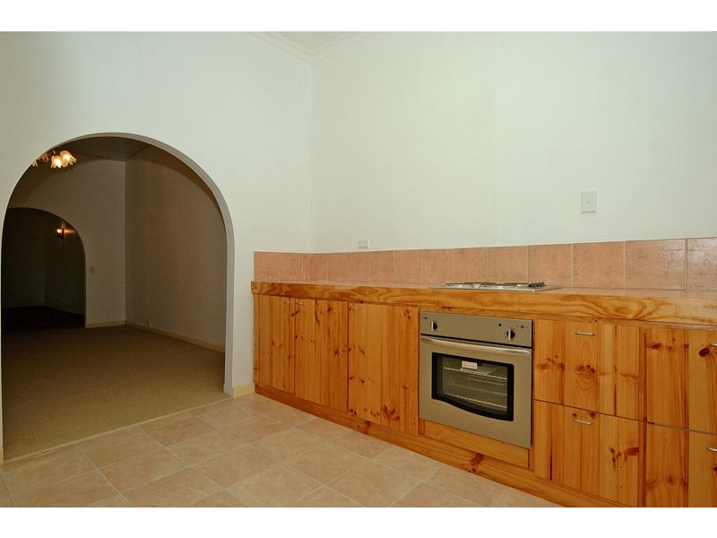 3 Buninyong Rd, Greenmount WA 6056