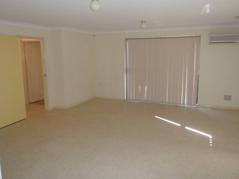 6/22 Avon Crescent, Viveash WA 6056