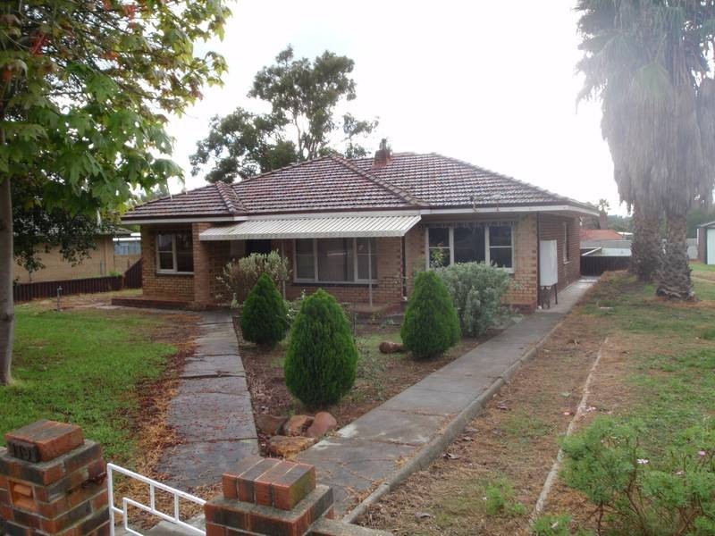 139 Bushmead Road, Hazelmere WA 6055