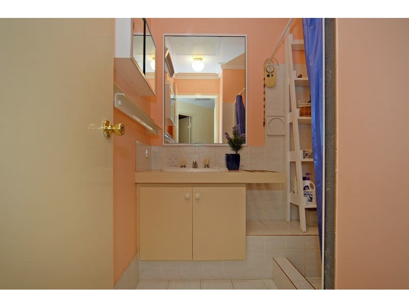 3/58 Charles St, Midland WA 6056