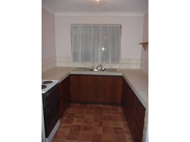 2/14 Cope Street, Midland WA 6056