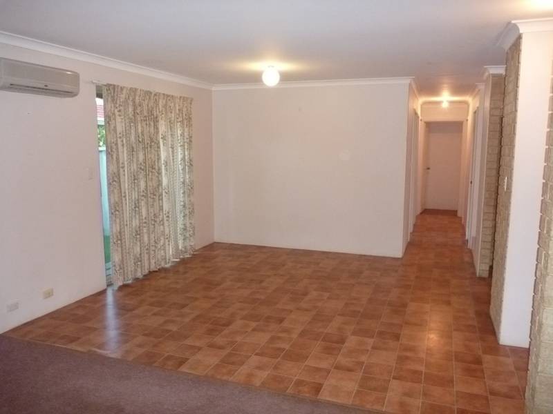 2/14 Cope Street, Midland WA 6056
