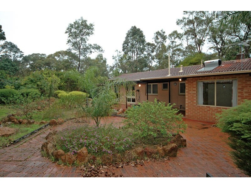 35 Padbury Rd, Darlington WA 6070