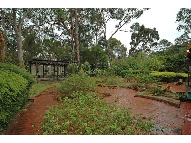 35 Padbury Rd, Darlington WA 6070