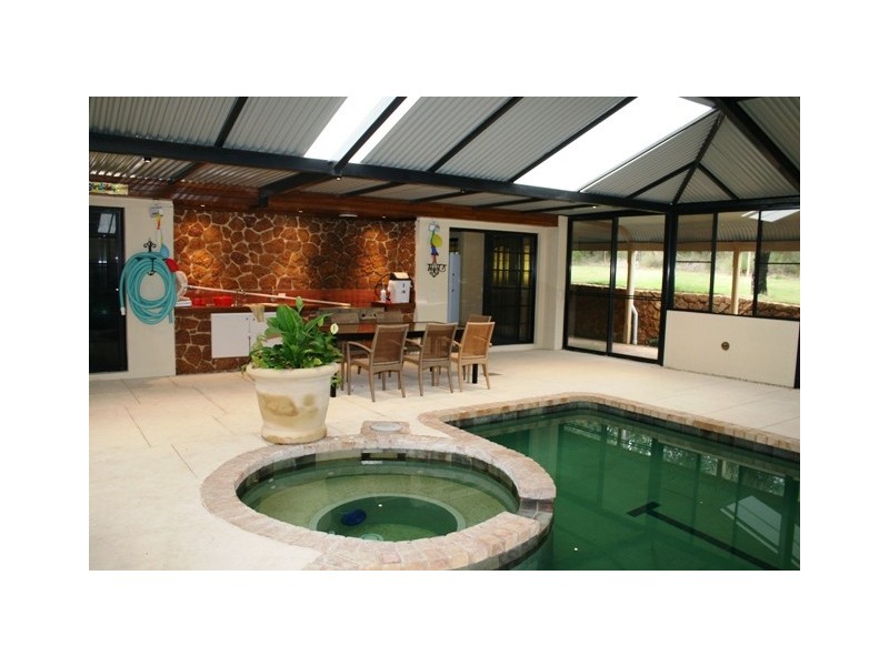 342 O’Brien Rd, Gidgegannup WA 6083