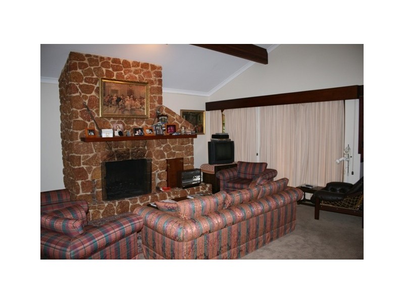 342 O’Brien Rd, Gidgegannup WA 6083