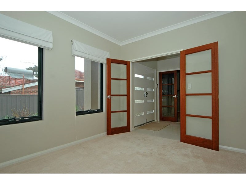 62 Frederic Street, Midland WA 6056