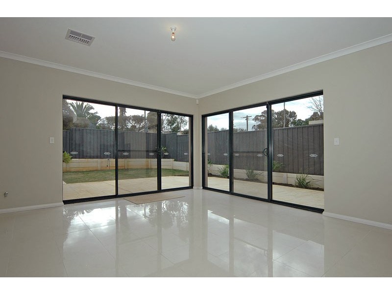 62 Frederic Street, Midland WA 6056