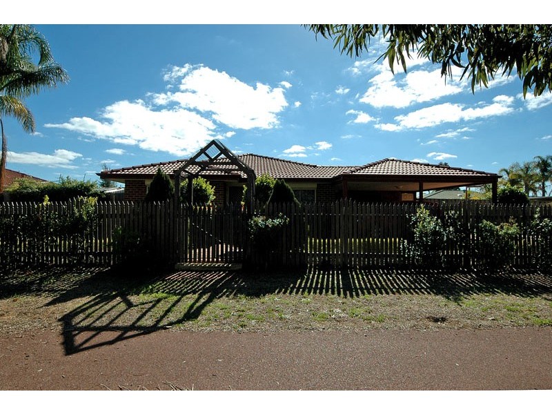 16 Skyross Mews, Stratton WA 6056