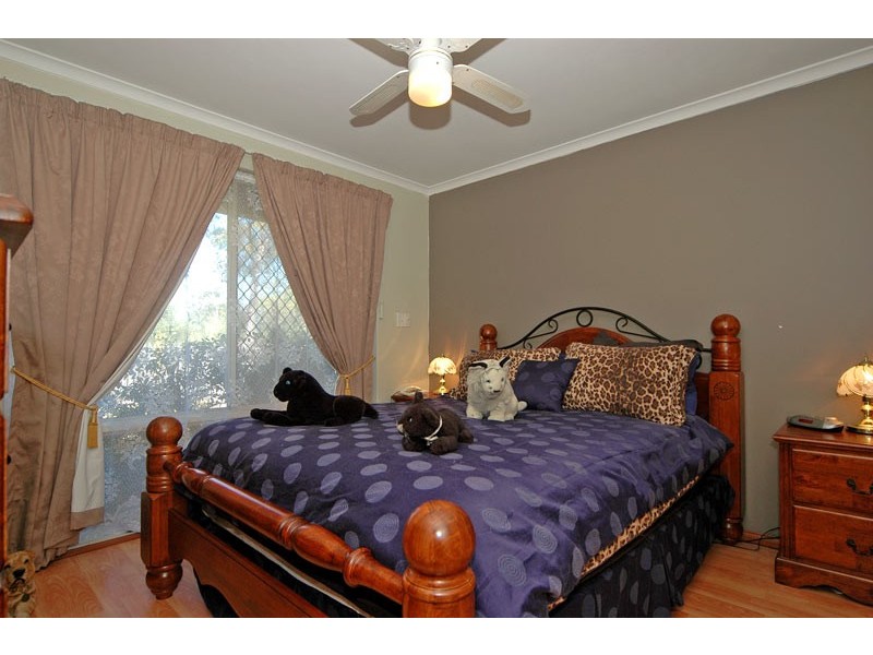 16 Skyross Mews, Stratton WA 6056