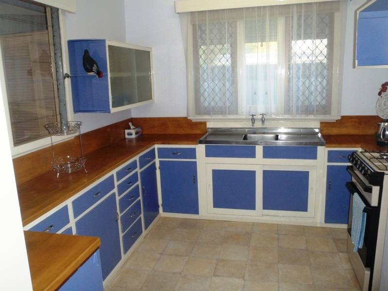 22 Bushby Street, Midvale WA 6056