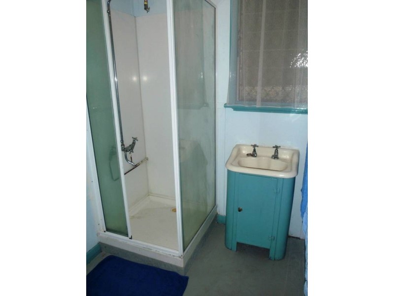 22 Bushby Street, Midvale WA 6056