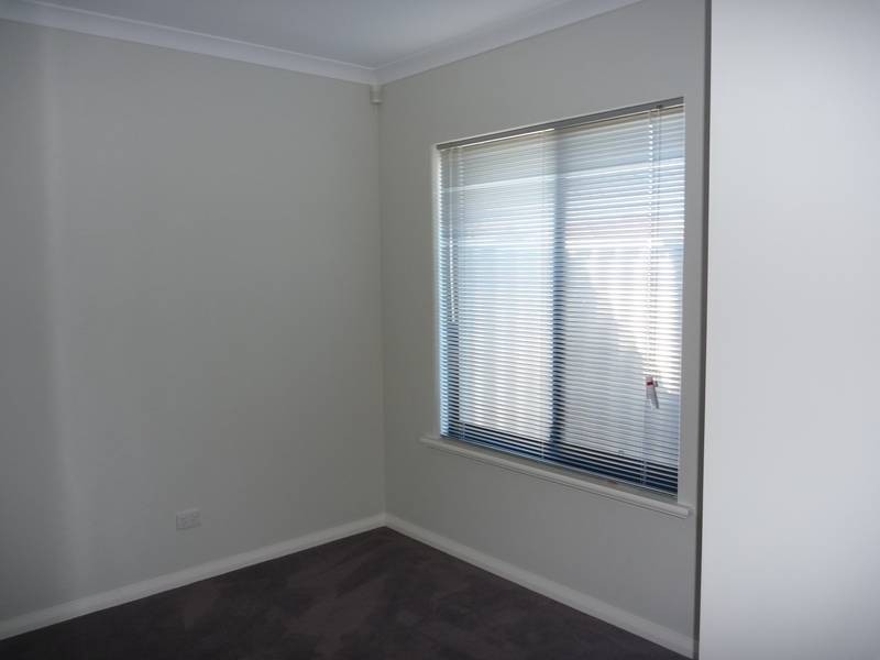 1/34 Mathoura Street, Midland WA 6056