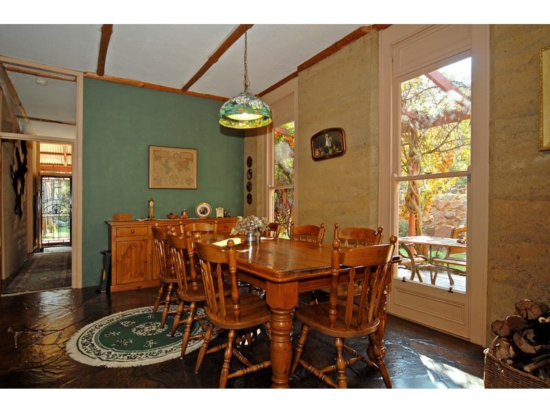 913 Reen Road, Gidgegannup WA 6083