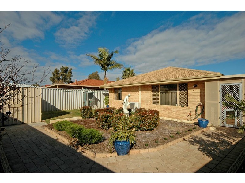 1 Eucla Mews, Stratton WA 6056