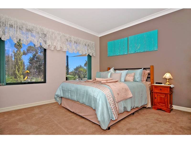 30 Huntsman Terrace, Jane Brook WA 6056