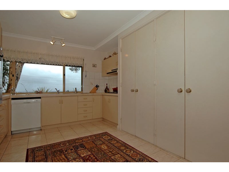 21 Mulberry Tree Close, Swan View WA 6056