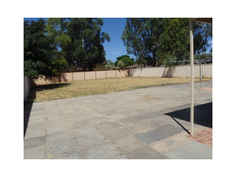 78 Wellaton Street, Midvale WA 6056