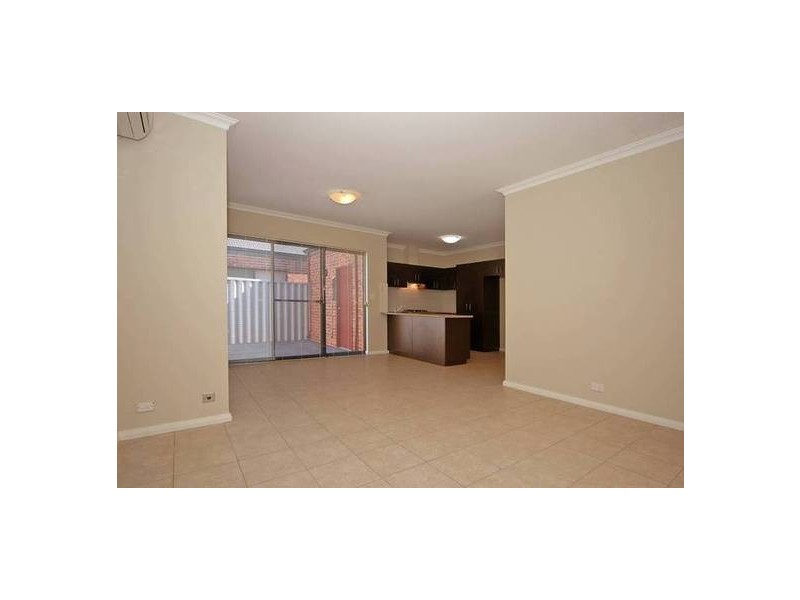 2/1 Margaret Street, Midland WA 6056