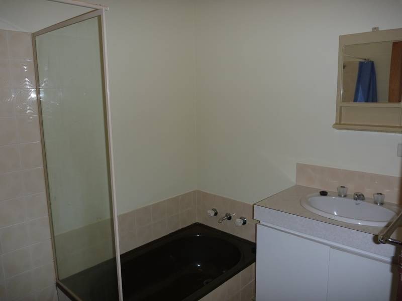 13 Travers Way, Swan View WA 6056