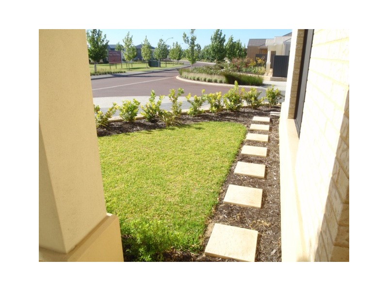 51 Neary Boulevard, Aveley WA 6069