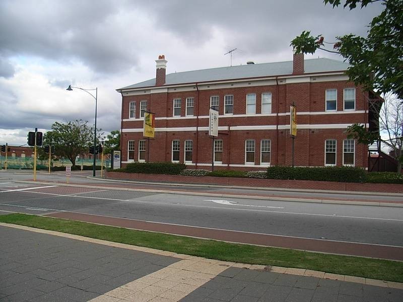 68B Sayer St, Midland WA 6056