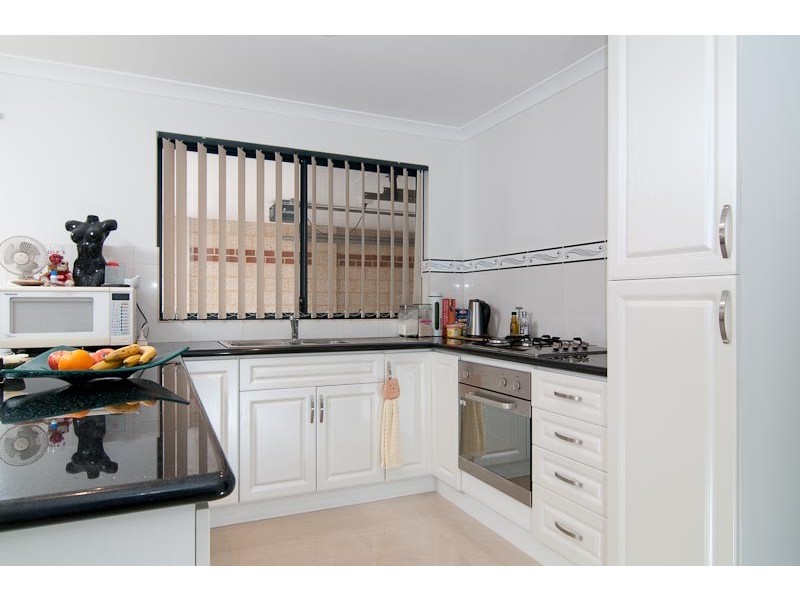2&3/3 Warde St, Midland WA 6056