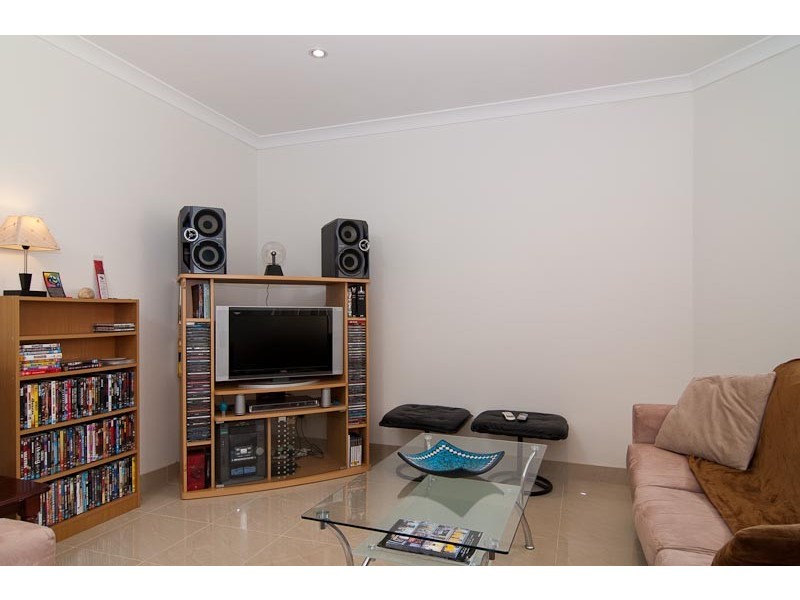 2&3/3 Warde St, Midland WA 6056