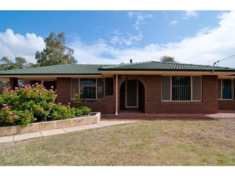127 Natham Square, Swan View WA 6056