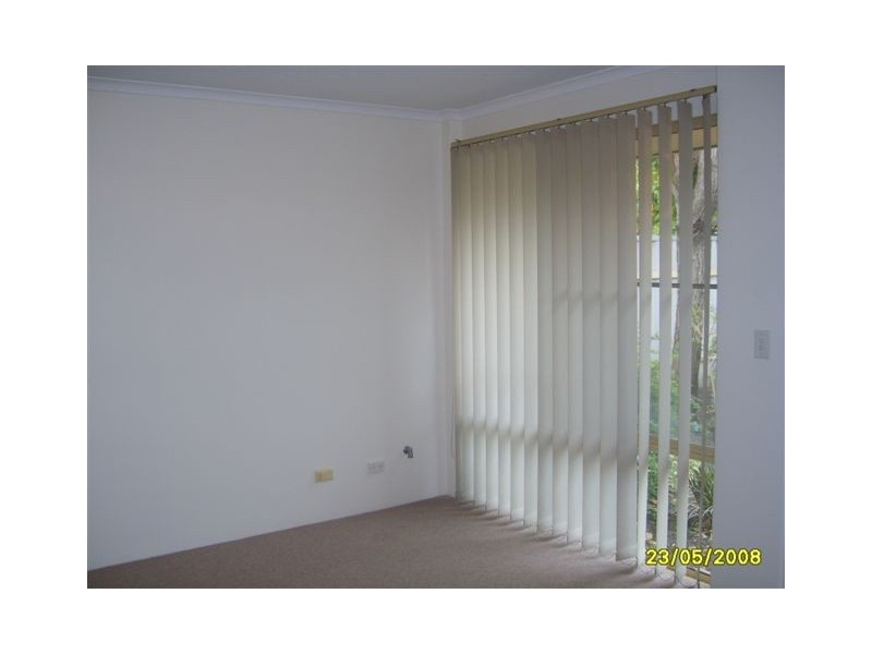 4/18 Holmesdale Rd, Woodbridge WA 6056