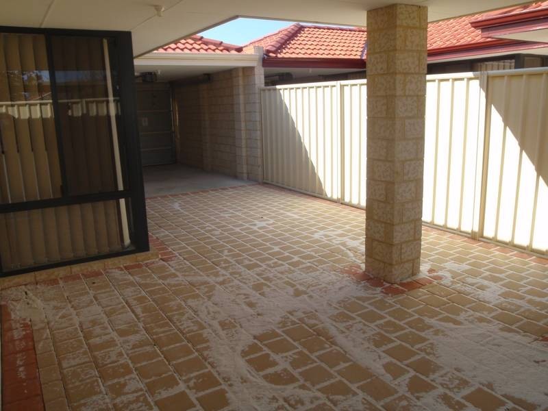 2/3 Warde Street, Midland WA 6056