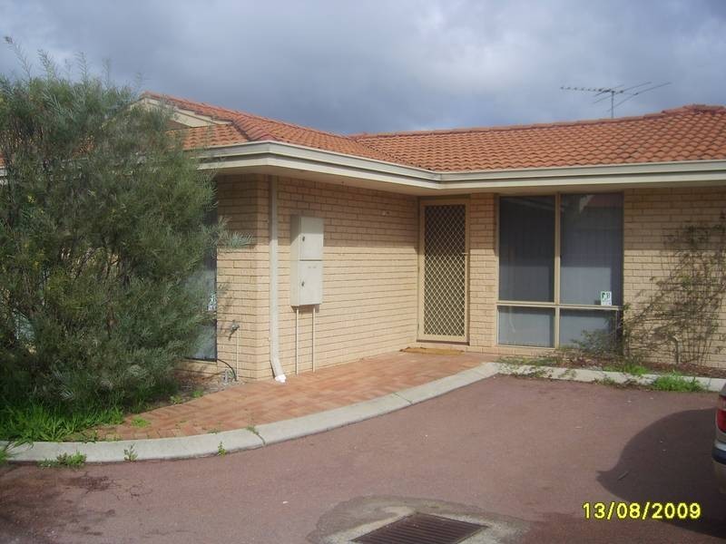 2/18 Holmesdale Road, Woodbridge WA 6056