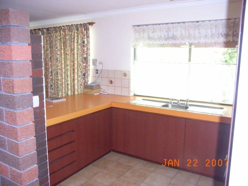 43 Redgum lane, Swan View WA 6056