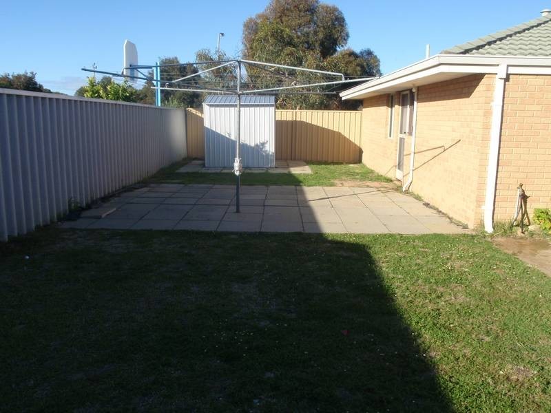 70 Waterhall Rd, South Guildford WA 6055