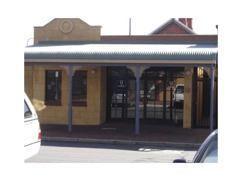 9 Stafford St, Midland WA 6056